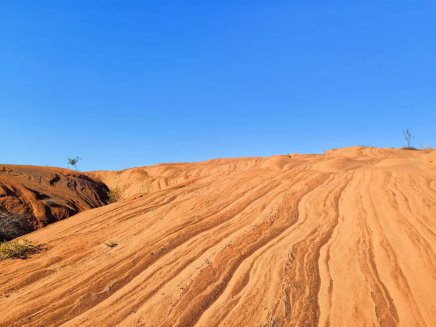 ���ľ��{�� ��ϵ���˹ȡ�֮�ÈA�M